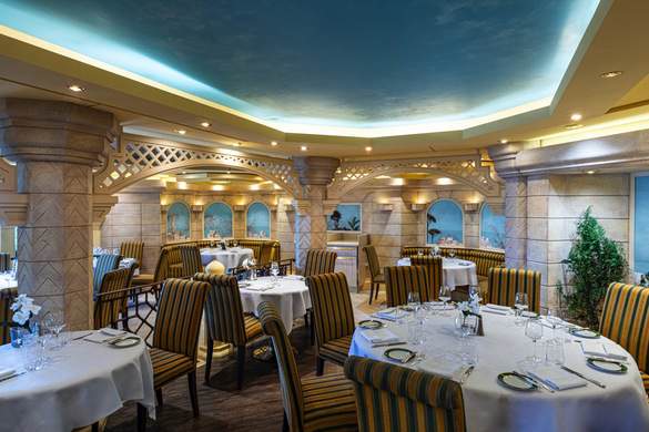 MSC Cruises MSC Splendida L'Olivo Restaurant - Credit - MSC Rights - Ivan Sarfatti 2.jpg